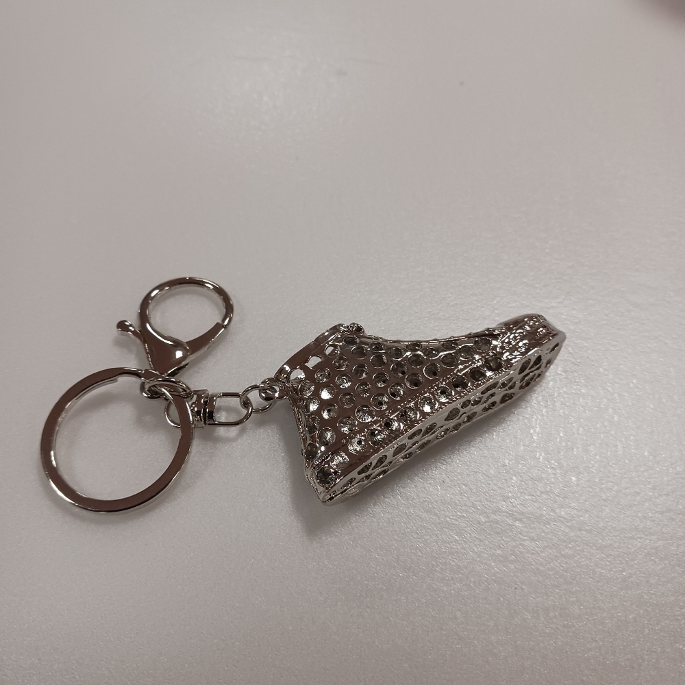 High Top Keychain - Picture 6 of 10